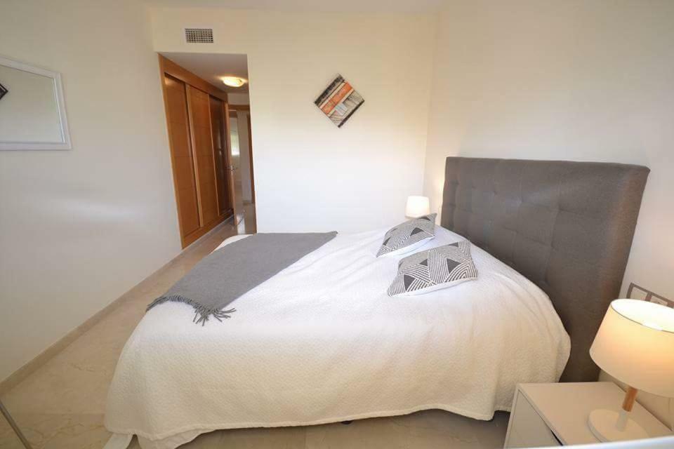 Residential Duquesa Lägenhet San Luis de Sabinillas Exteriör bild