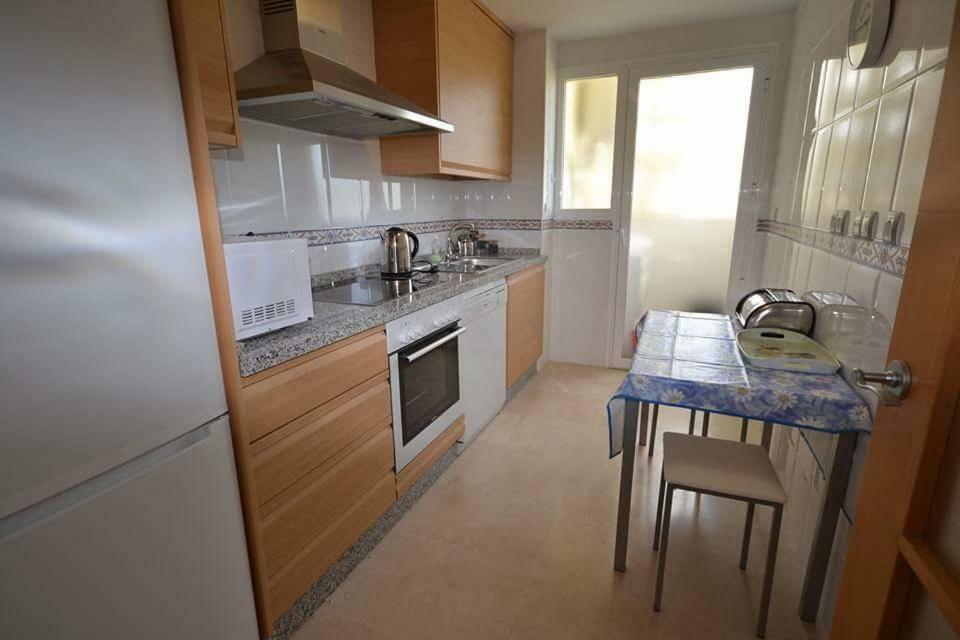 Residential Duquesa Lägenhet San Luis de Sabinillas Exteriör bild
