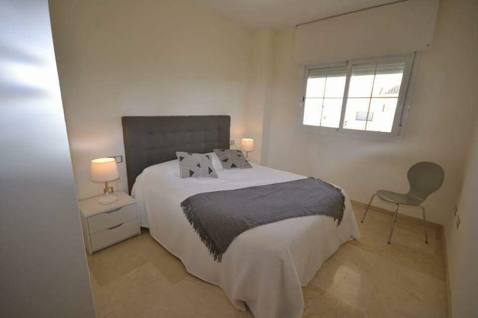 Residential Duquesa Lägenhet San Luis de Sabinillas Exteriör bild